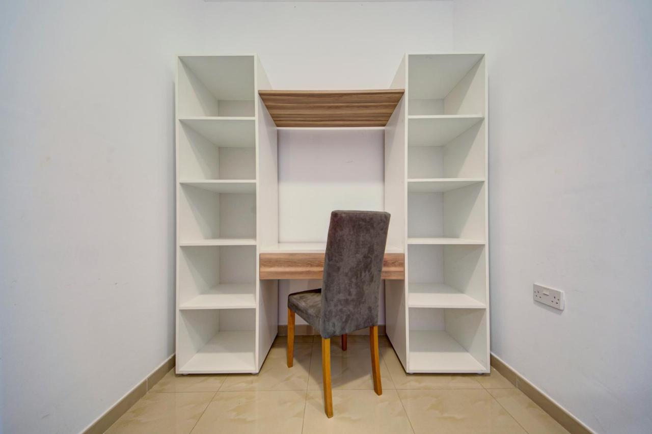 Apartament Don Rua Court 3 Bedroom By Shortletsmalta Sliema
