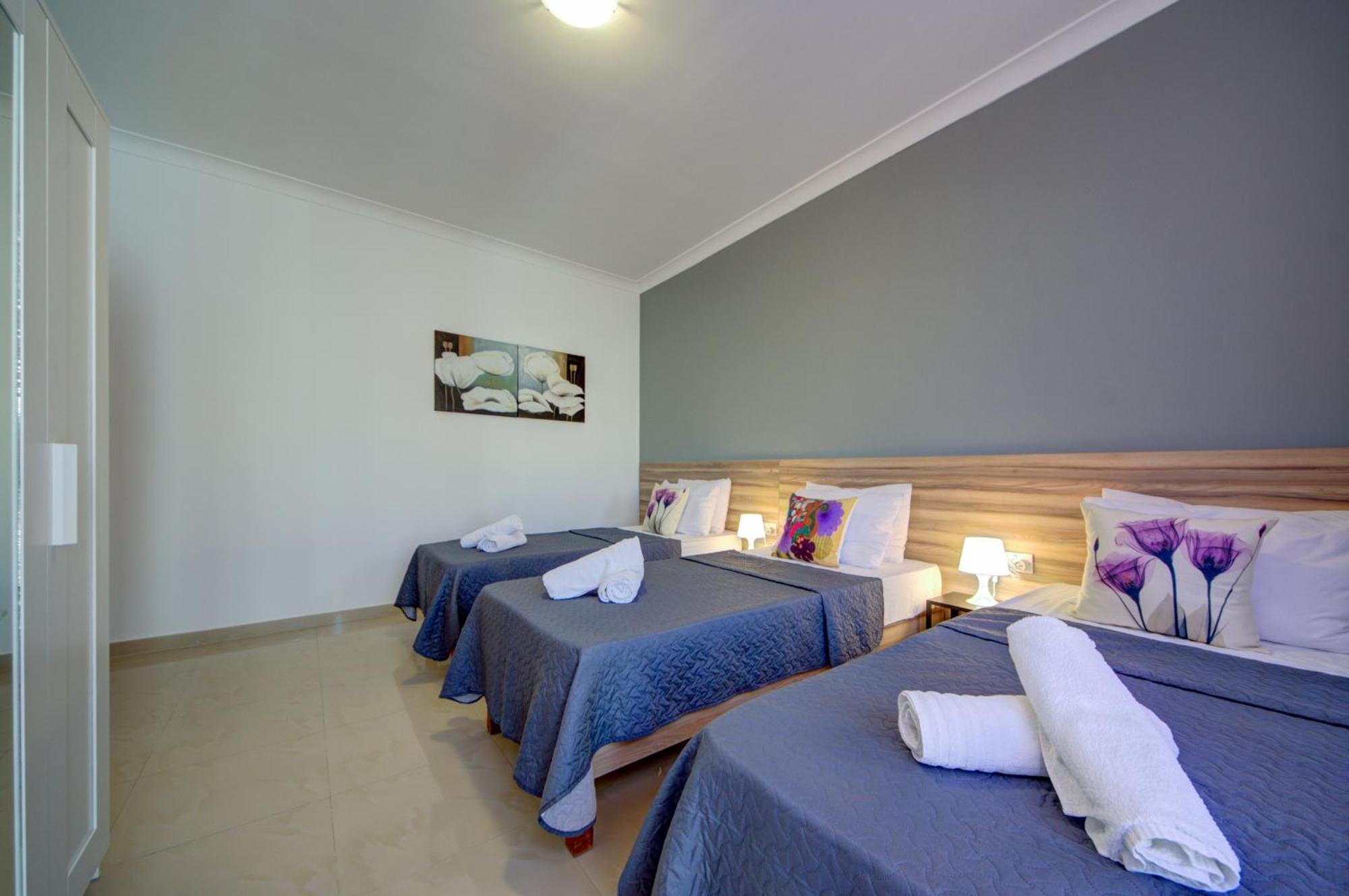 Don Rua Court 3 Bedroom By Shortletsmalta Apartament