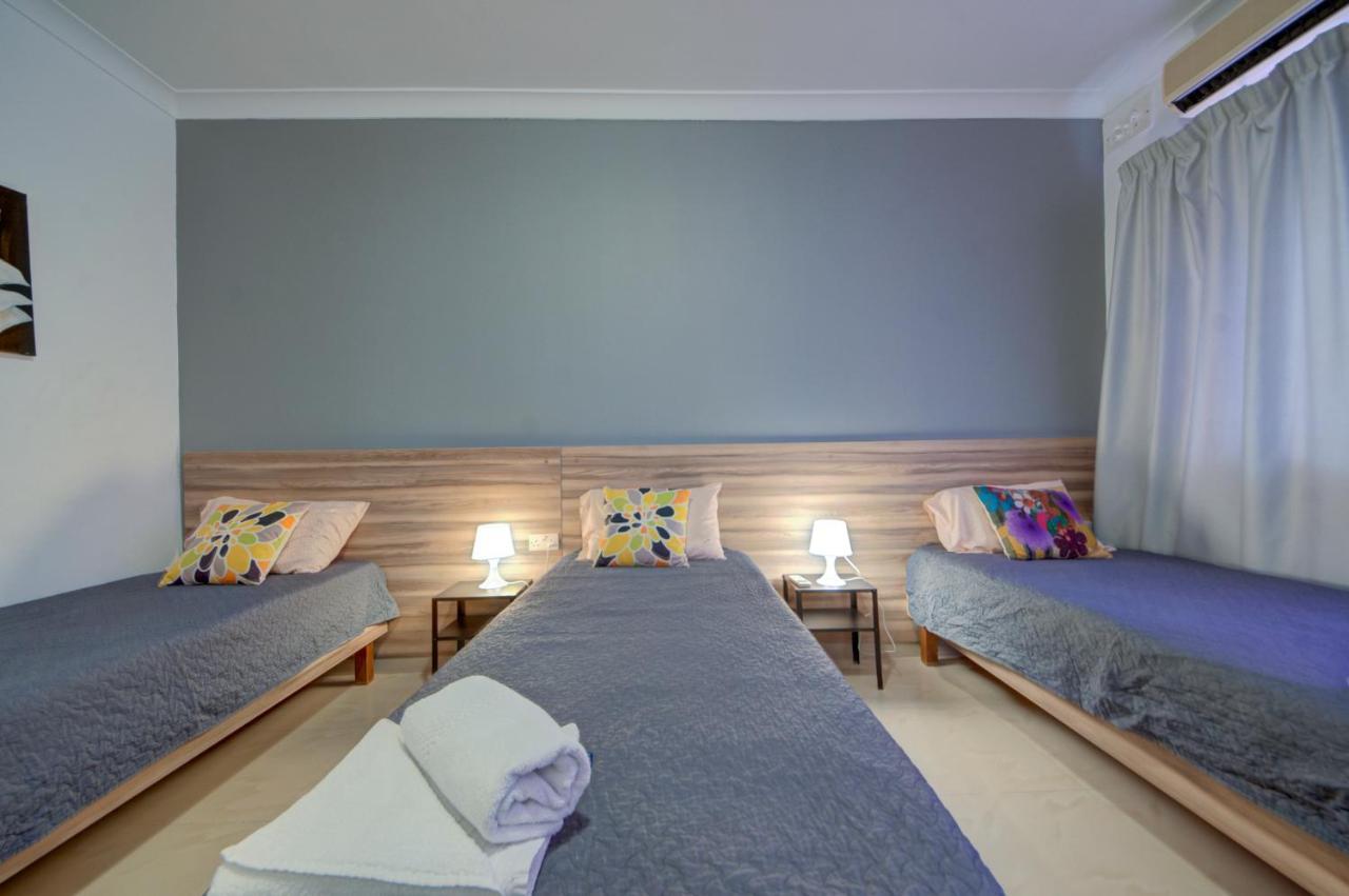 Few Minutes Off Promenade 3-bedroom Sliema